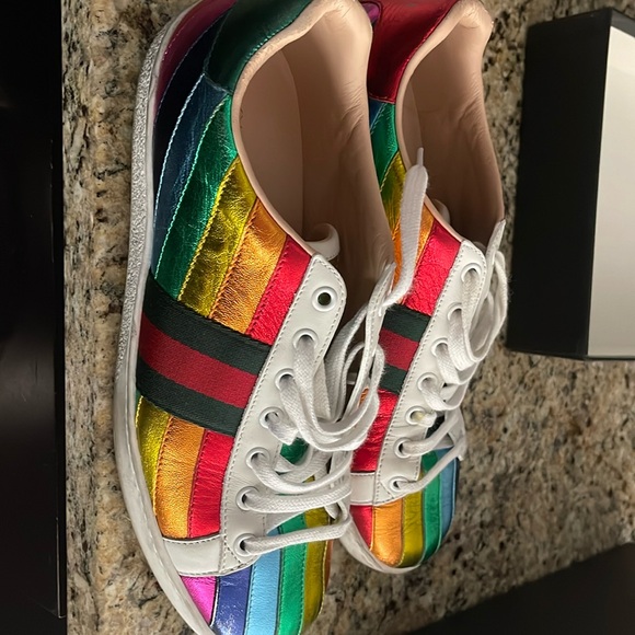 Gucci metallic stripe sneaker - Picture 2 of 12